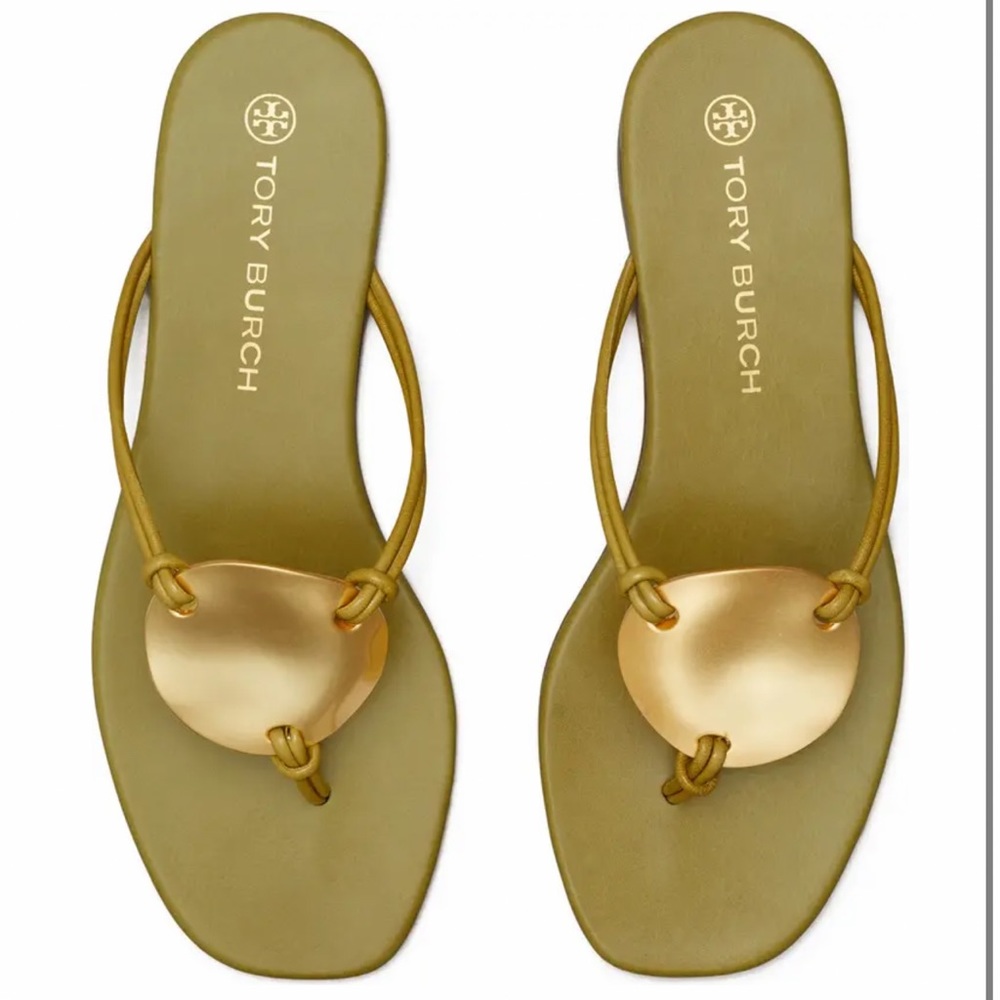 TORY BURCH PATOS DISC flip flop Island palm SANDAL SIZE 8.5 like new